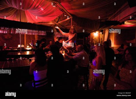 Striptease/Lapdance Find a prostitute San Isidro