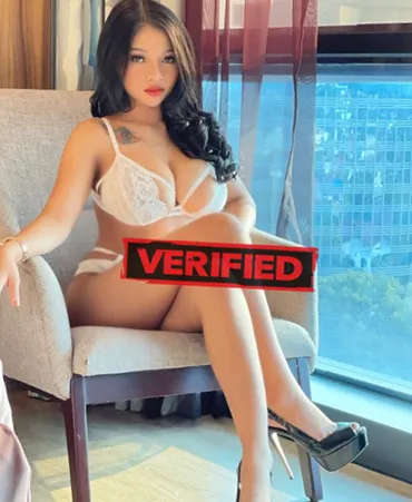 Lori sexy Erotic massage Bejubang Dua