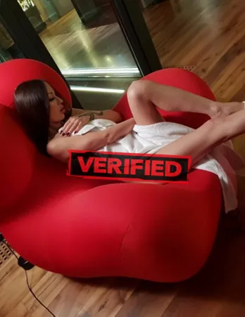 Amanda ass Erotic massage Kampong Pasir Ris