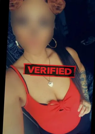 Batty strapón Encuentra una prostituta San Bernardino